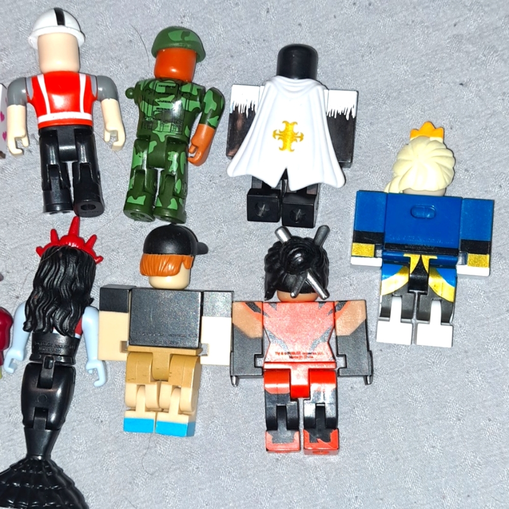 Roblox Figures - Picture 8 of 8